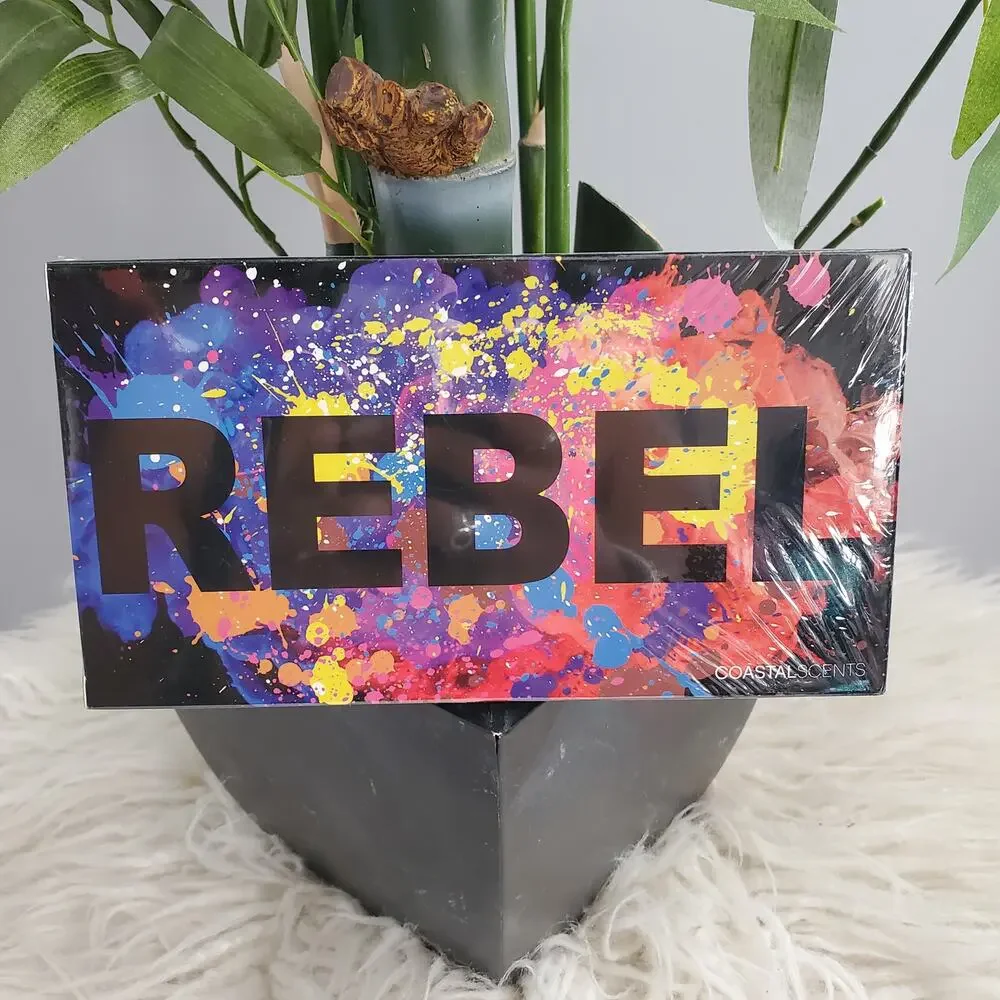 Coastal Scent Rebel 20 Color Eyeshadow Palette